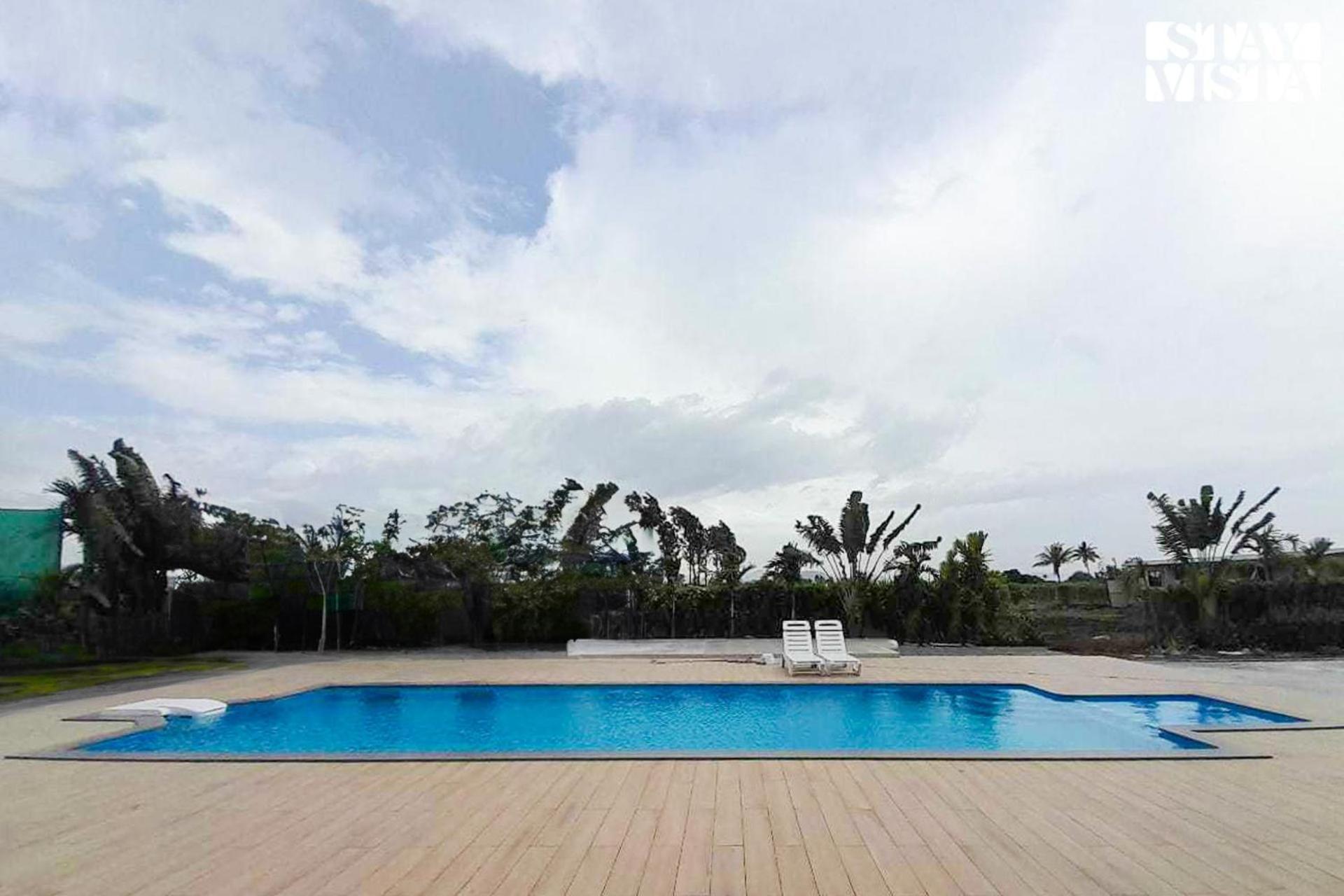 Stayvista'S Silver Grove - Serene Haven With Expansive Lawn & Terrace Nashik Exterior foto